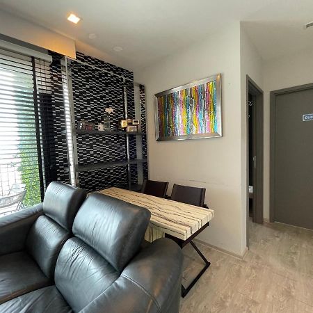 Appartamento The Base Deluxe Kingsize Pattaya Esterno foto