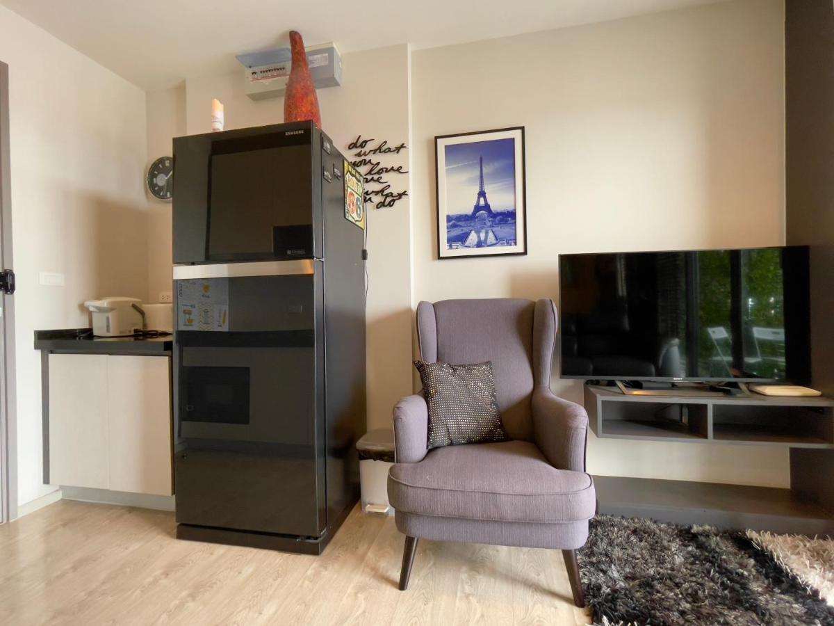 Appartamento The Base Deluxe Kingsize Pattaya Esterno foto