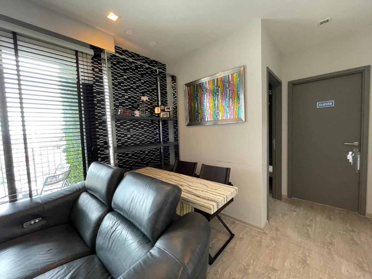 Appartamento The Base Deluxe Kingsize Pattaya Esterno foto