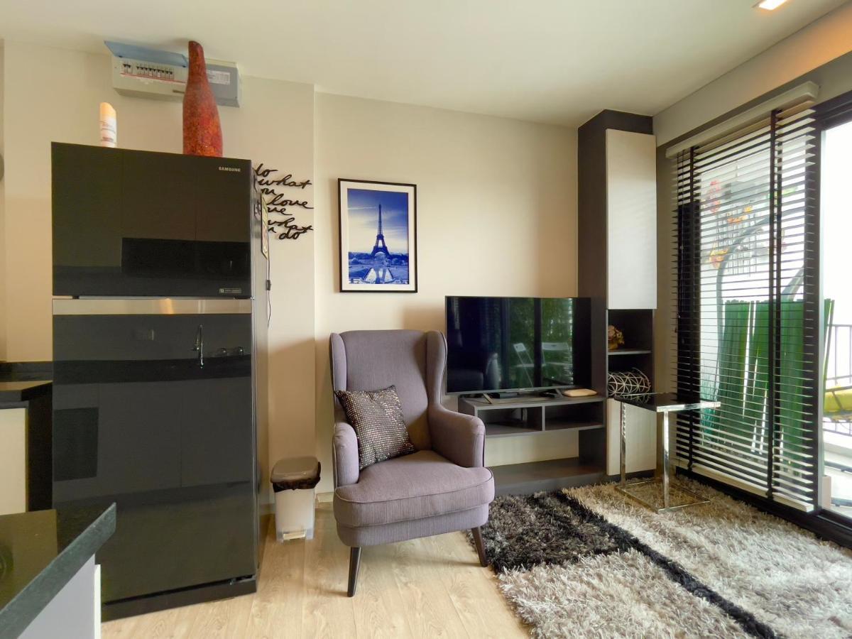 Appartamento The Base Deluxe Kingsize Pattaya Esterno foto